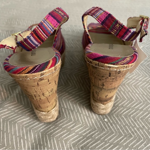 MONTEGO BAY CLUB Wedges - Picture 6 of 8